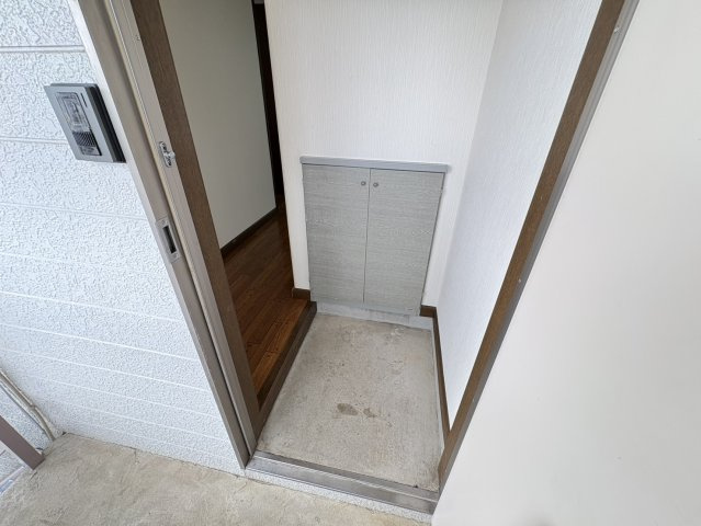 シャトーⅡの玄関