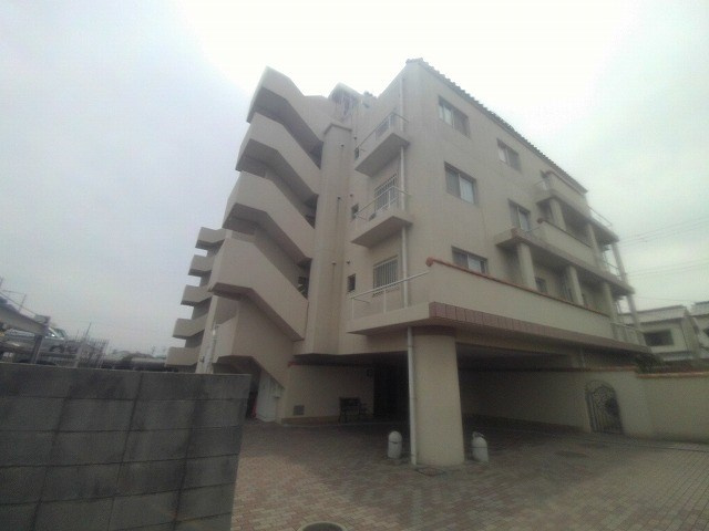 ジュリオ東野の外観