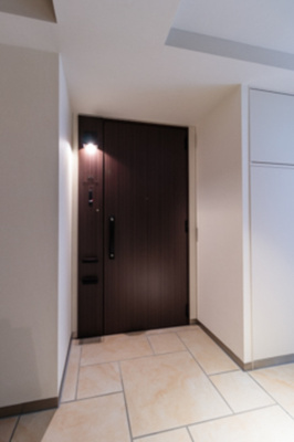 【玄関】 | パークホームズ東中野 | ※写真は同タイプ住戸です。