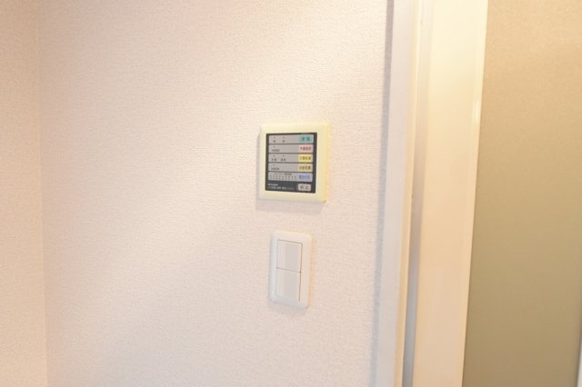 【設備】 | スワンレイクイン目白ストリート | 浴乾パネル