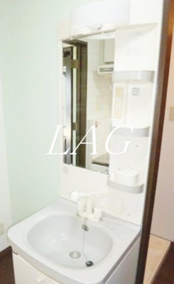 【洗面所】 | ヴェルファーレ彩 | 独立洗面台です。