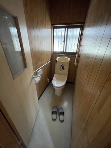 田の上1丁目　中古住宅のトイレ