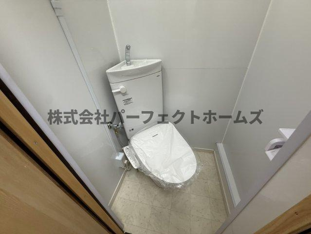 御幸東町テラスハウスのシャワールーム