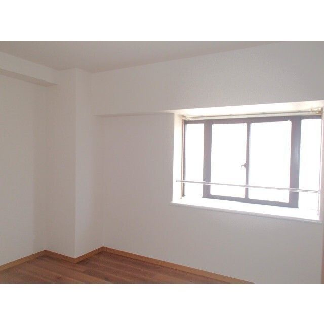 ルミエール大森の居間・リビング