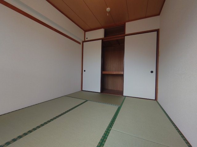 クレール壱番館の寝室|※別部屋参考写真です