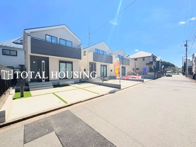 【前面道路含む現地写真】 | 小平市津田町1丁目　新築戸建　C号棟　全3棟