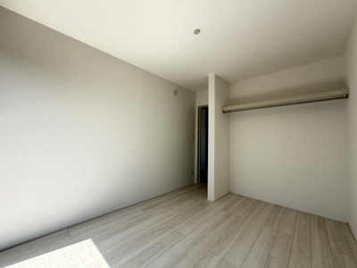 【洋室】 | 金武町金武（全4棟）4号棟 | 4号棟　洋室5.25帖＋CL付き♪