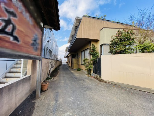 八街市八街ほ　住居付き店舗