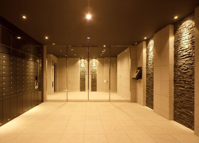 【エントランス】