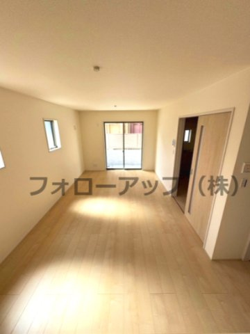 リーブルガーデン明石市貴崎4期の居間・リビング