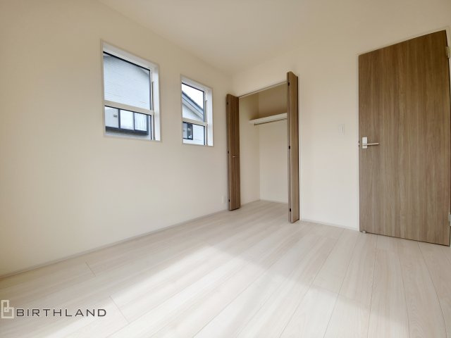 新築戸建・新築建売　伊勢崎市豊城町　殖蓮小学校・殖蓮中学校の洋室