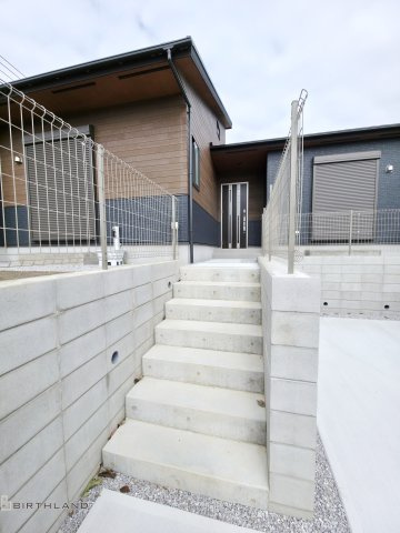 新築戸建・新築建売　伊勢崎市豊城町　殖蓮小学校・殖蓮中学校の外観