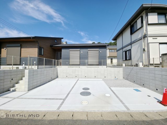 新築戸建・新築建売　伊勢崎市豊城町　殖蓮小学校・殖蓮中学校のその他|並列3台（車種による）確保！