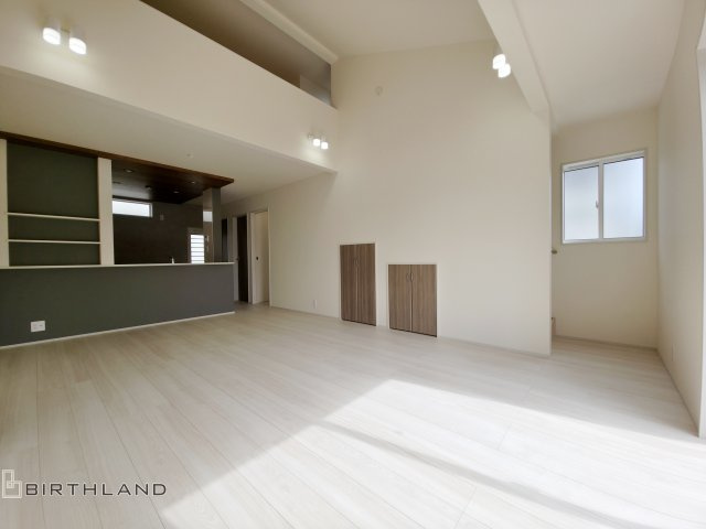 新築戸建・新築建売　伊勢崎市豊城町　殖蓮小学校・殖蓮中学校の居間・リビング