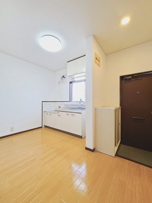 【居間・リビング】 | しらすな3号館