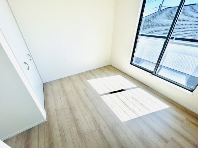 八千代市高津１１４０番の洋室