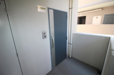 【玄関】 | ルミナスビラ石橋