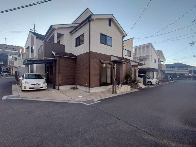 ◆リフォーム済み◆JR「同志社前」駅徒歩６分・近鉄「興戸」駅徒歩８分◆京田辺市興戸南鉾立