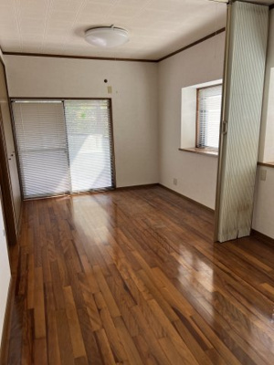 【洋室】 | 綾町　戸建（中古住宅）