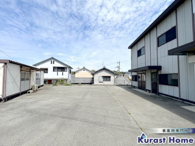【駐車場】 | 香芝市畑貸倉庫