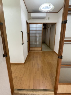 【居間・リビング】 | 次屋2丁目25－1・5連棟平屋西端 | ※写真は（2026.3.6）撮影分です。