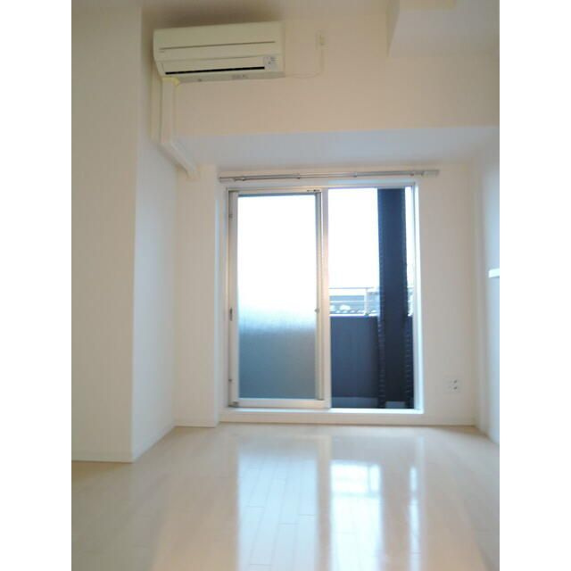 プレール・ドゥーク東京ＥＡＳＴ　Ⅳ　ＲｉｖｅｒＳｉｄｅの居間・リビング