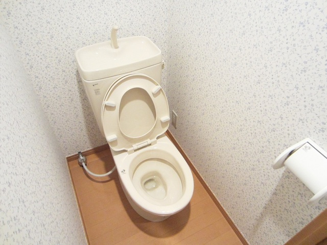 シャトーまつ喜１０２　のトイレ|バストイレ別☆彡