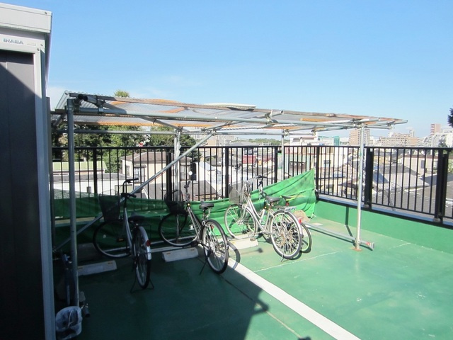シャトーまつ喜１０２　のその他|駐輪スペースです♪