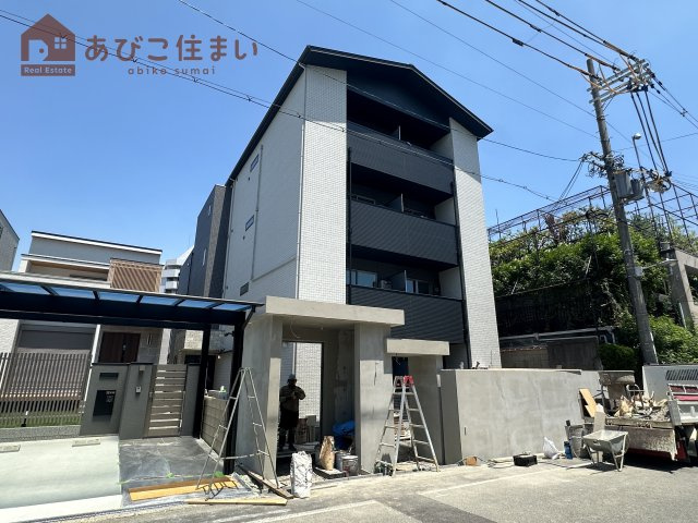ウェルスクエア帝塚山の外観
