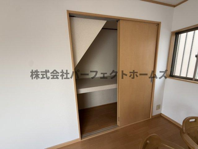 大成町戸建　賃貸の収納|収納のためのスペースです