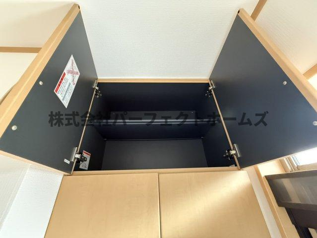 大成町戸建　賃貸の収納|便利な収納スペースです