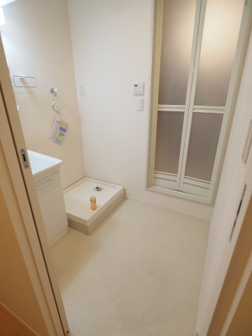 【洗面所】 | ノールメゾン | 洗面室もゆとりある広さ！　同物件別部屋参考写真