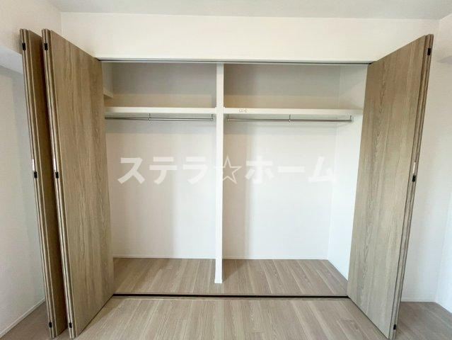 ファミールハイツ城東A棟の収納|こまごまとしたものを収納できそうですね