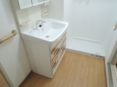【独立洗面台】 | リバーサイドともぶち第一住宅33号棟