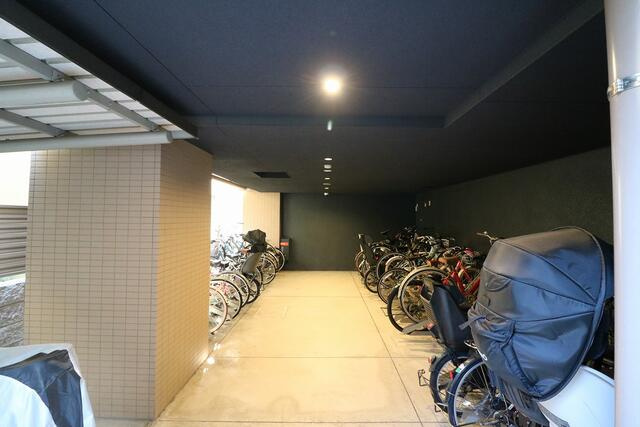 プラセシオン堀田駅前の駐輪場|駐輪場・ミニバイク置場