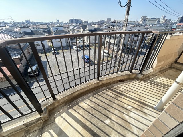 シャルム春日部