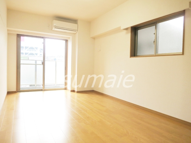 グランパークＮ.東京の居間・リビング|明るいお部屋です☆