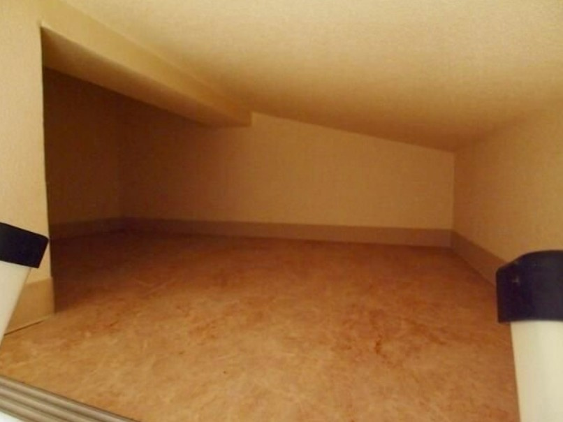 ラマ－リエ中野の収納