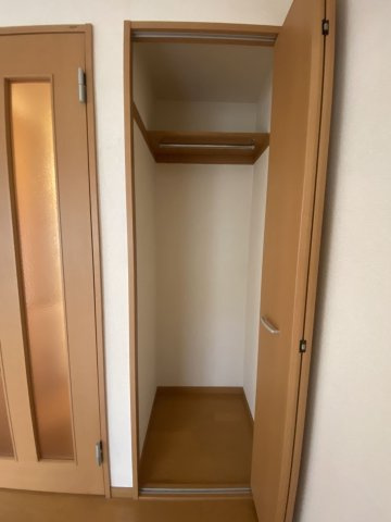 カレッタ天神南の収納