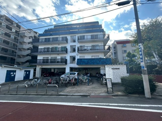 秀和大山レジデンス
