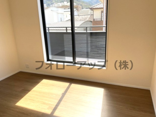 リーブルガーデン北九州市小倉北区赤坂第三の洋室|スタンダードな洋室です