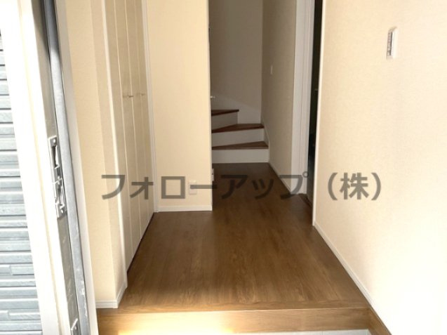 リーブルガーデン北九州市小倉北区赤坂第三の玄関|落ち着いた玄関です