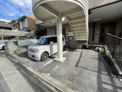 【駐車場】 | スバルコニシ
