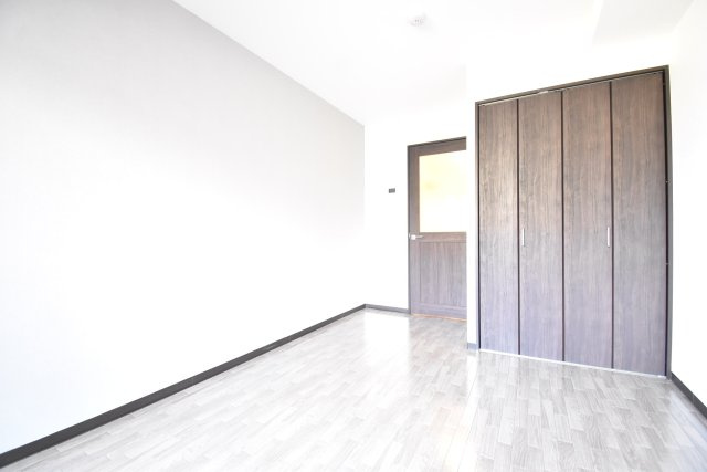 みおつくし粉浜の洋室