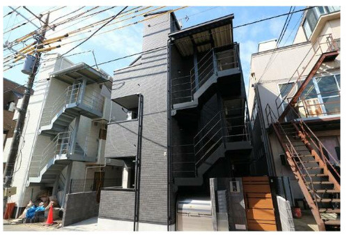 ラ　ヴェリタの外観