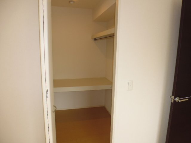 シャルムＢの収納|ウォークインクローゼット