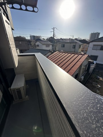 【バルコニー】