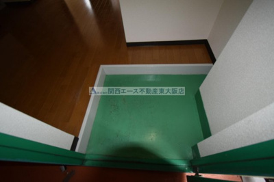 【玄関】 | シャトー西村