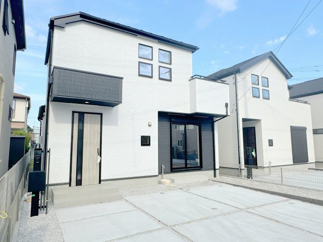 【外観】 | 富士見市上沢2丁目　新築一戸建住宅　全3棟　(ふじみ野店) | コントラストデザインのお洒落な外観です！