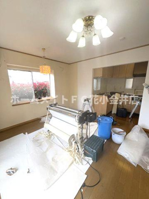 【居間・リビング】 | 芝久保町3丁目戸建